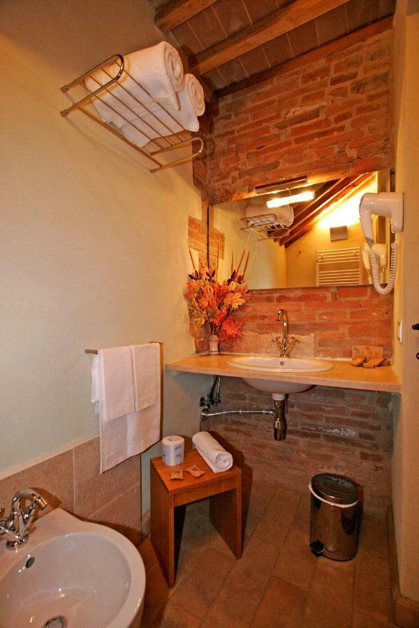 La Locanda Del Vino Nobile B&B Montepulciano Zewnętrze zdjęcie